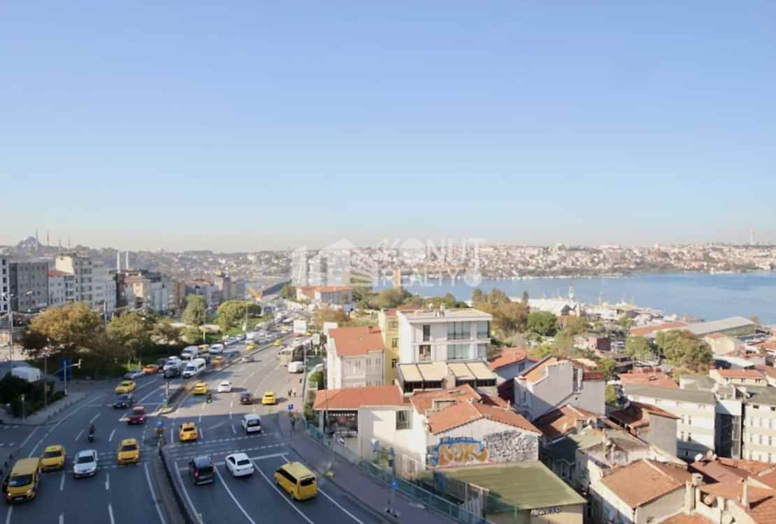 Refik Saydam Cad. Haliç Manzaralı Kiralık Ofis
